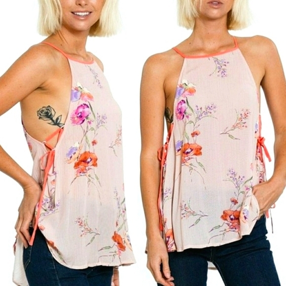 🆕🌿POL BOUTIQUE FLORAL TOP🌿 - Picture 1 of 10